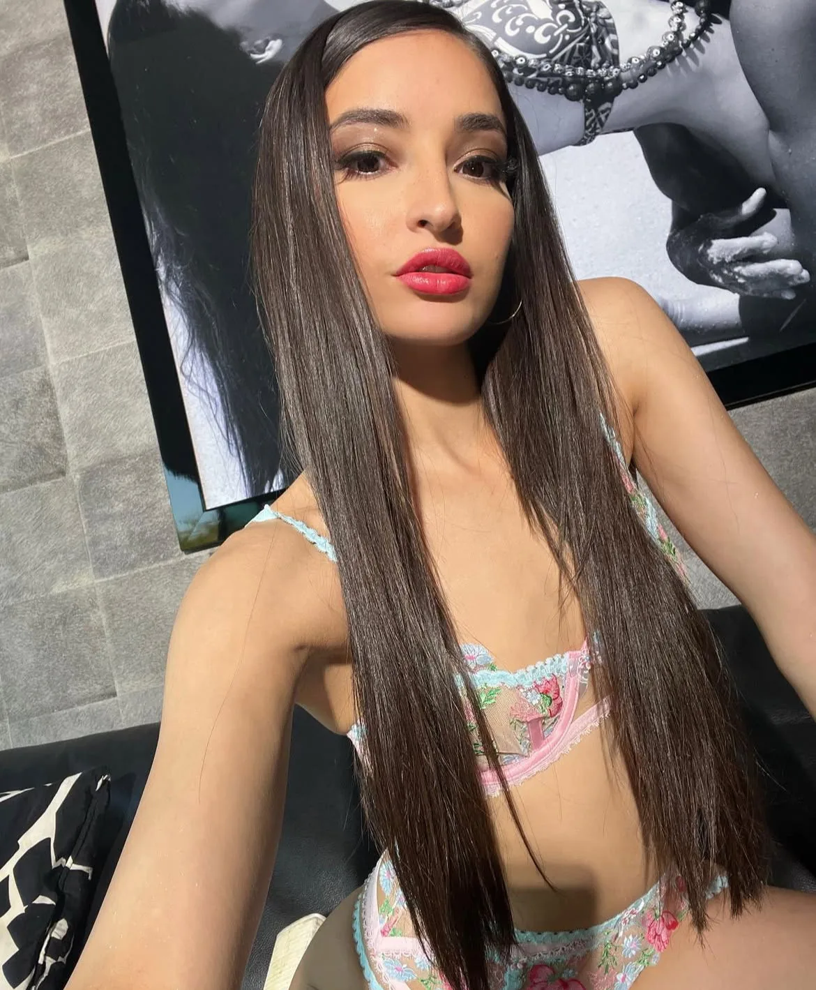 Consuelo escort Belfast