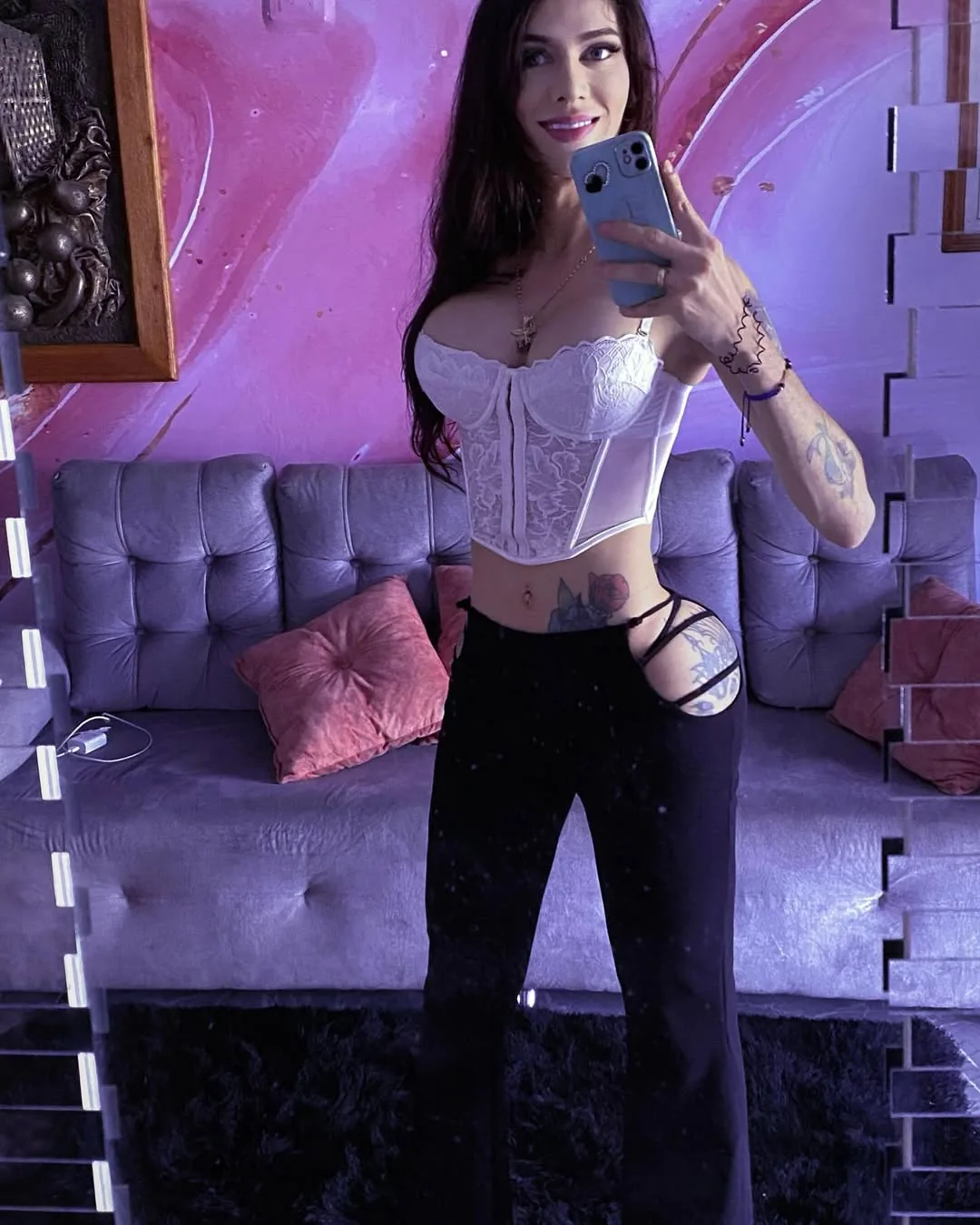 Rosa escort Belfast
